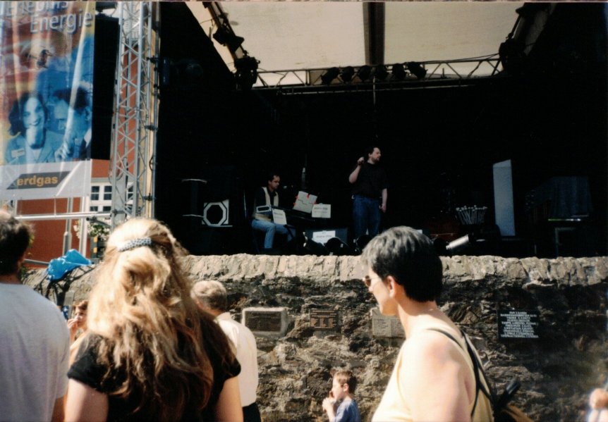 Rainy Day live 2002